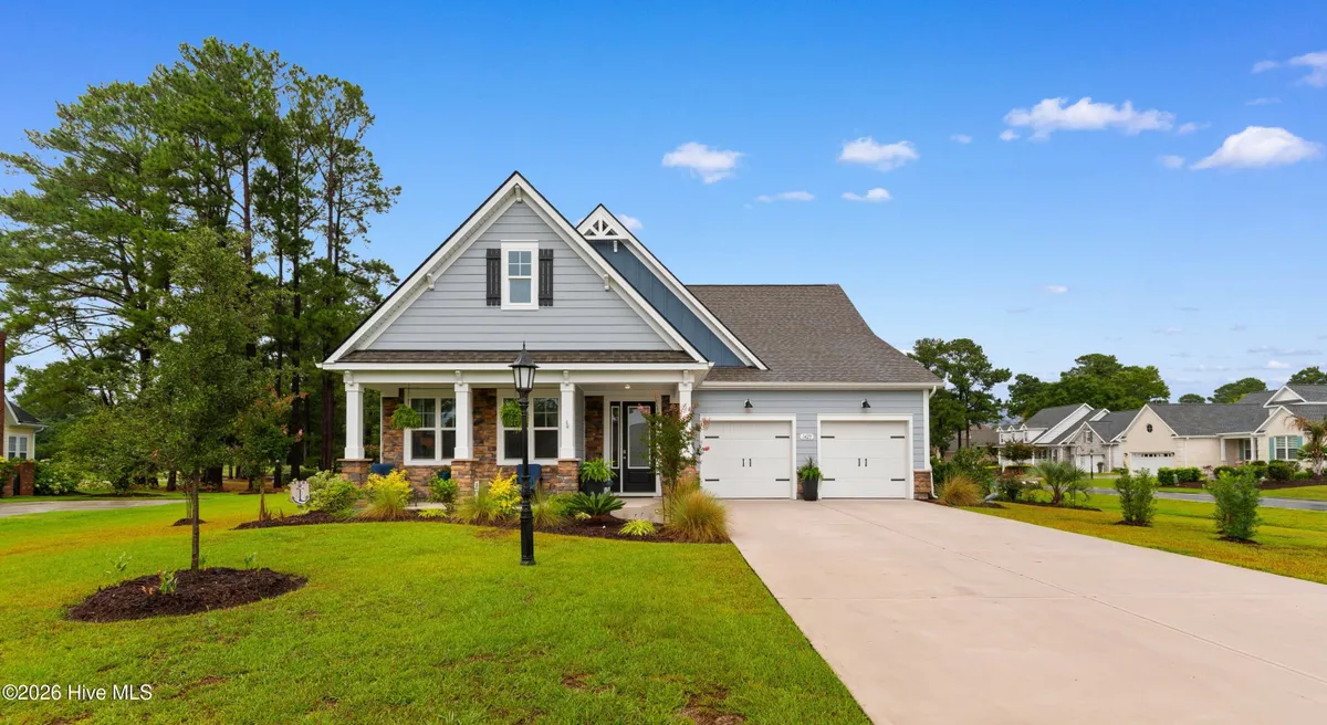 Property Slideshow image 1 of 45 | 1425 n middleton dr, Calabash, NC, 28467