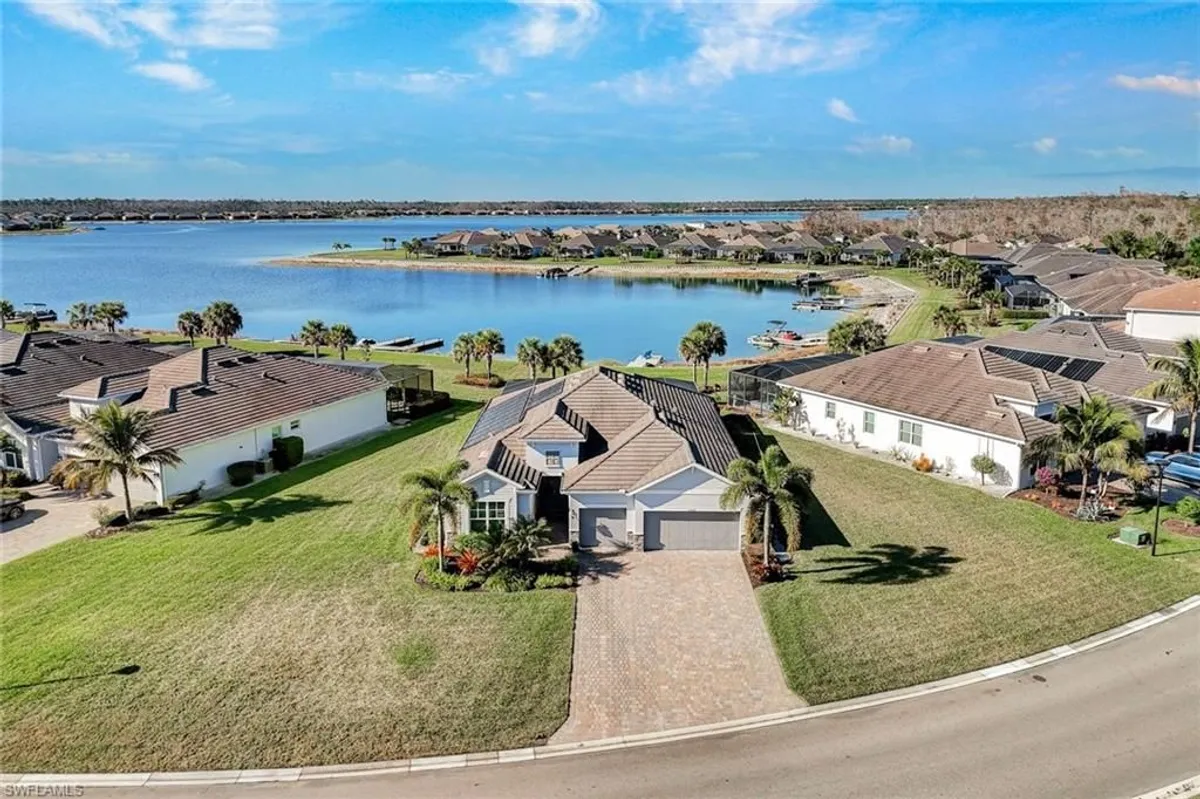 Property Slideshow image 1 of 50 | 13480 blue bay cir, Fort Myers, FL, 33913