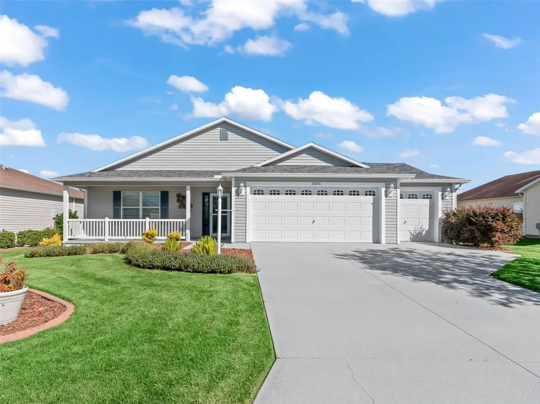 Property Slideshow image 1 of 38 | 3391 belcherry loop, The Villages, FL, 32163