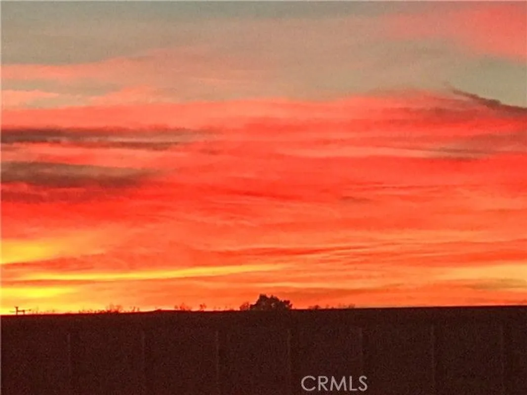 Property Slideshow image 1 of 70 | 11636 cascade st, Apple Valley, CA, 92308