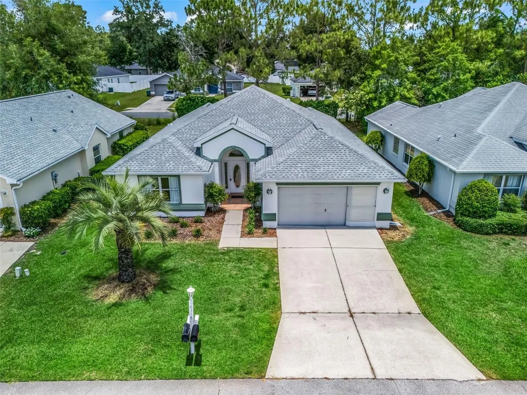 Property Slideshow image 1 of 48 | 6318 sw 117th loop, Ocala, FL, 34476