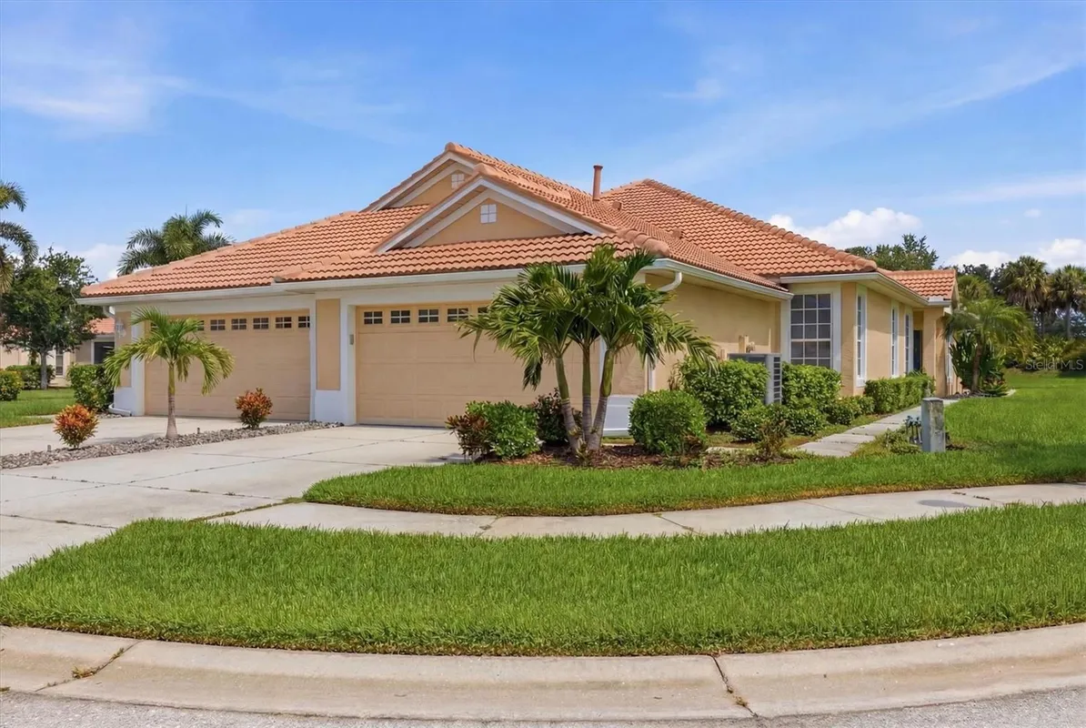Property Slideshow image 1 of 78 | 5613 hidden oak ct, North Port, FL, 34287