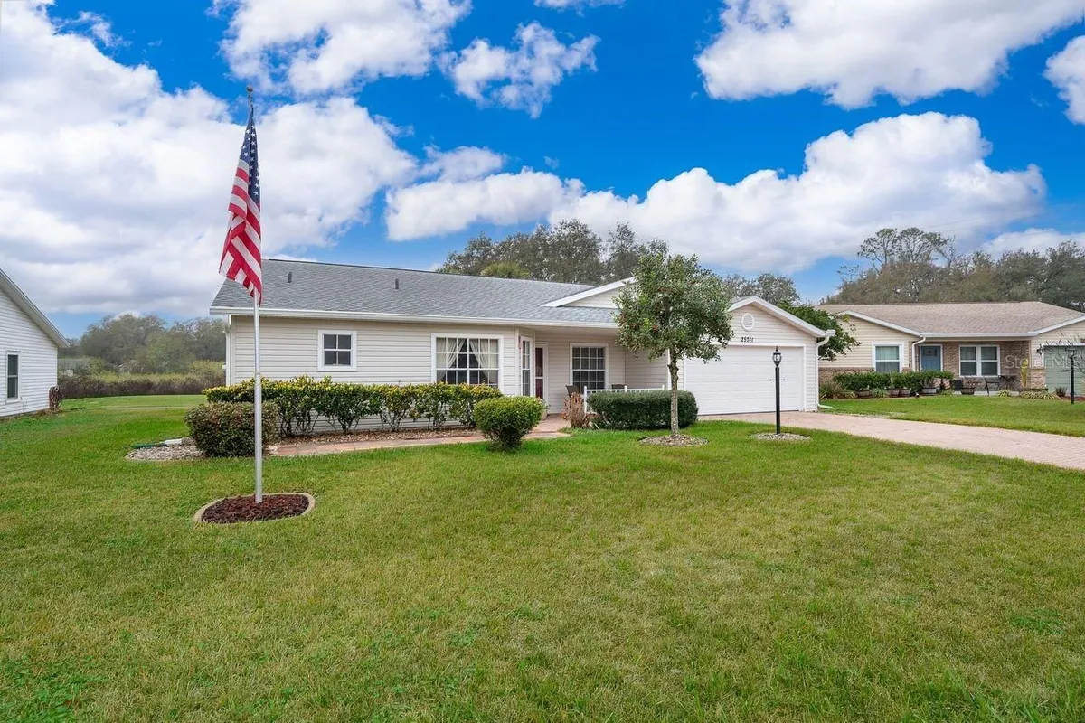 Property Slideshow image 1 of 31 | 25741 belle helene, Leesburg, FL, 34748