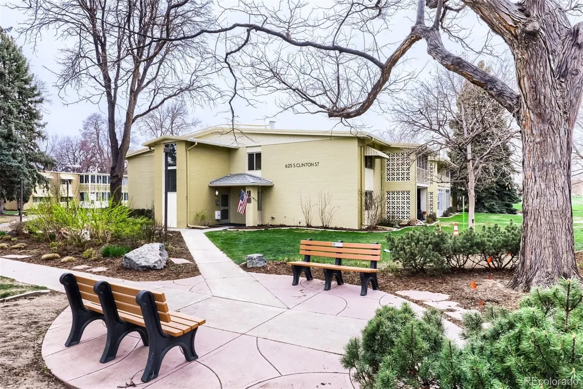 Property Slideshow image 1 of 22 | 625 s clinton st 7b, Denver, CO, 80247