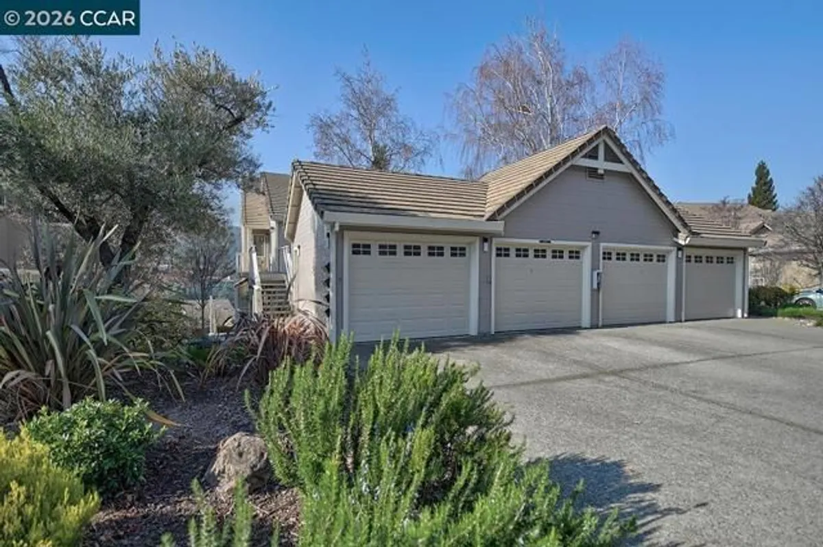 Property Slideshow image 1 of 60 | 5325 terra granada dr 1b, Walnut Creek, CA, 94595