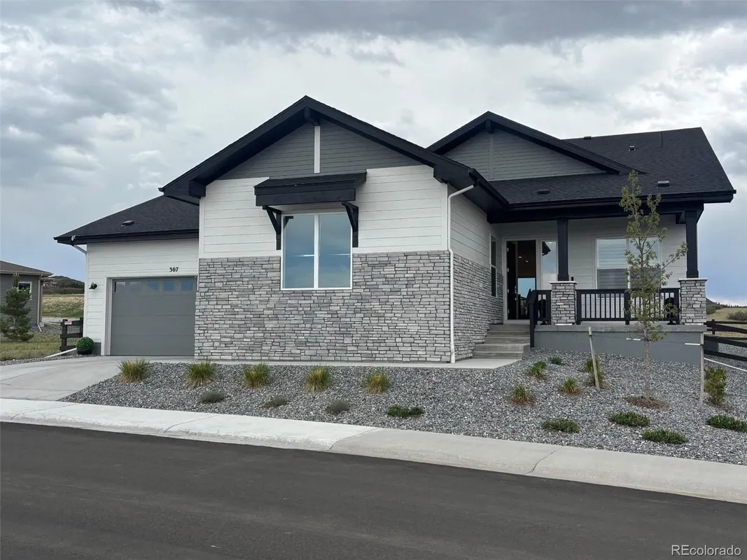 Property Slideshow image 1 of 42 | 307 scrubjay ln, Castle Rock, CO, 80104