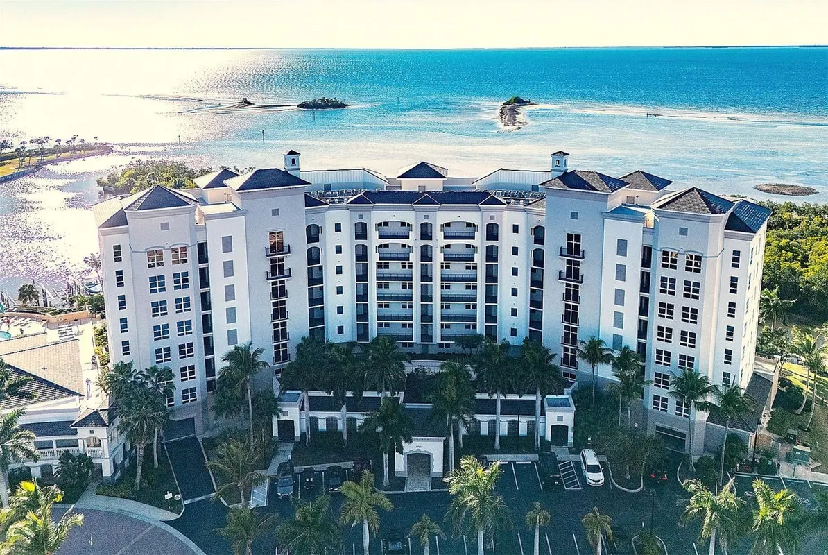 Property Slideshow image 1 of 62 | 3321 sunset key cir 309, Punta Gorda, FL, 33955