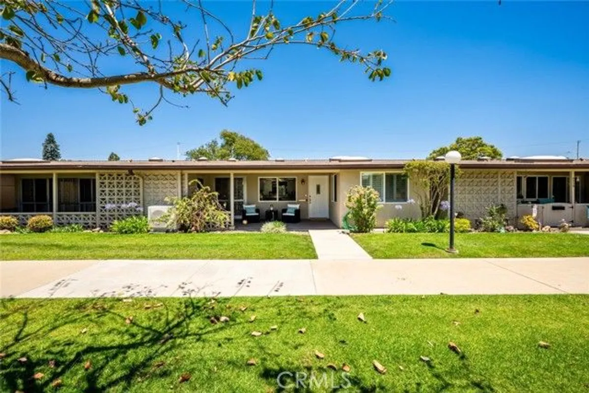 Property Slideshow image 1 of 51 | 13381 el dorado dr 202c m8, Seal Beach, CA, 90740