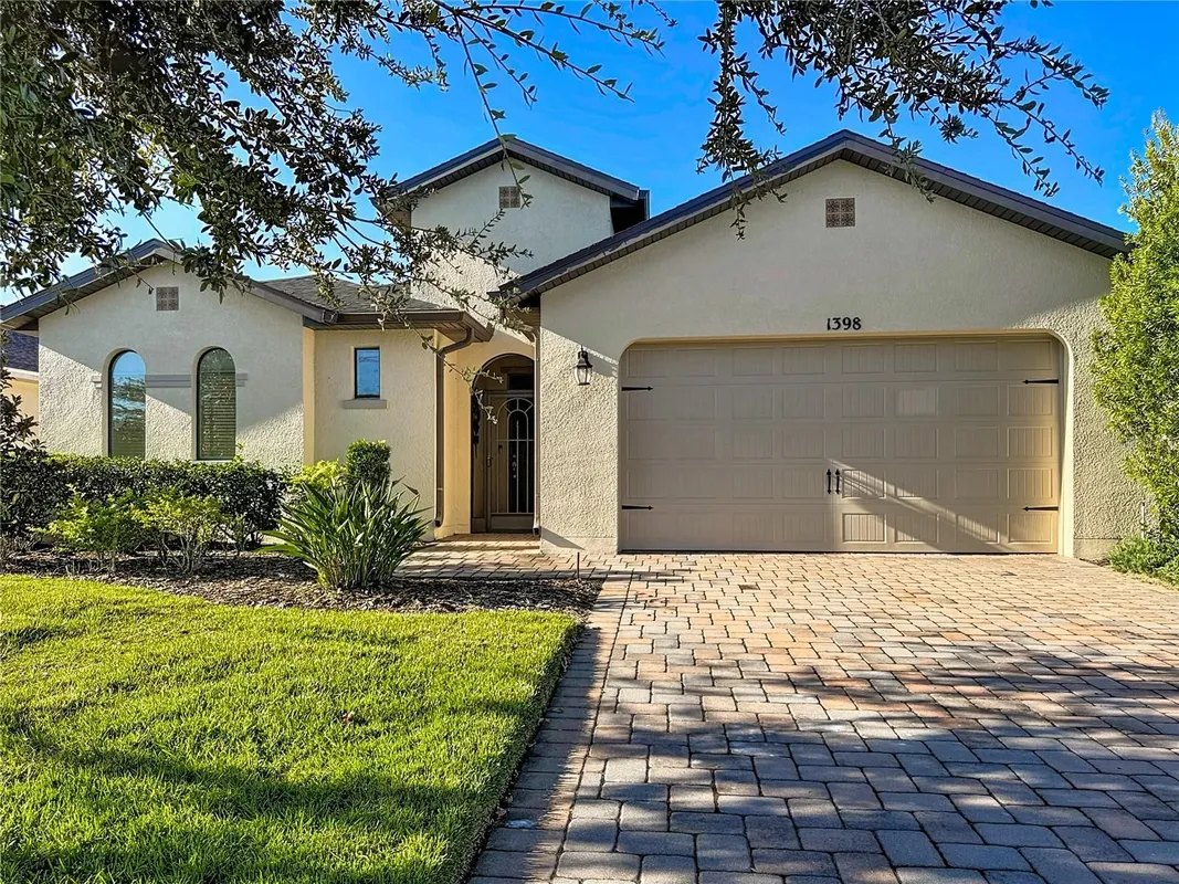 Property Slideshow image 1 of 68 | 1398 del mar dr, Kissimmee, FL, 34759