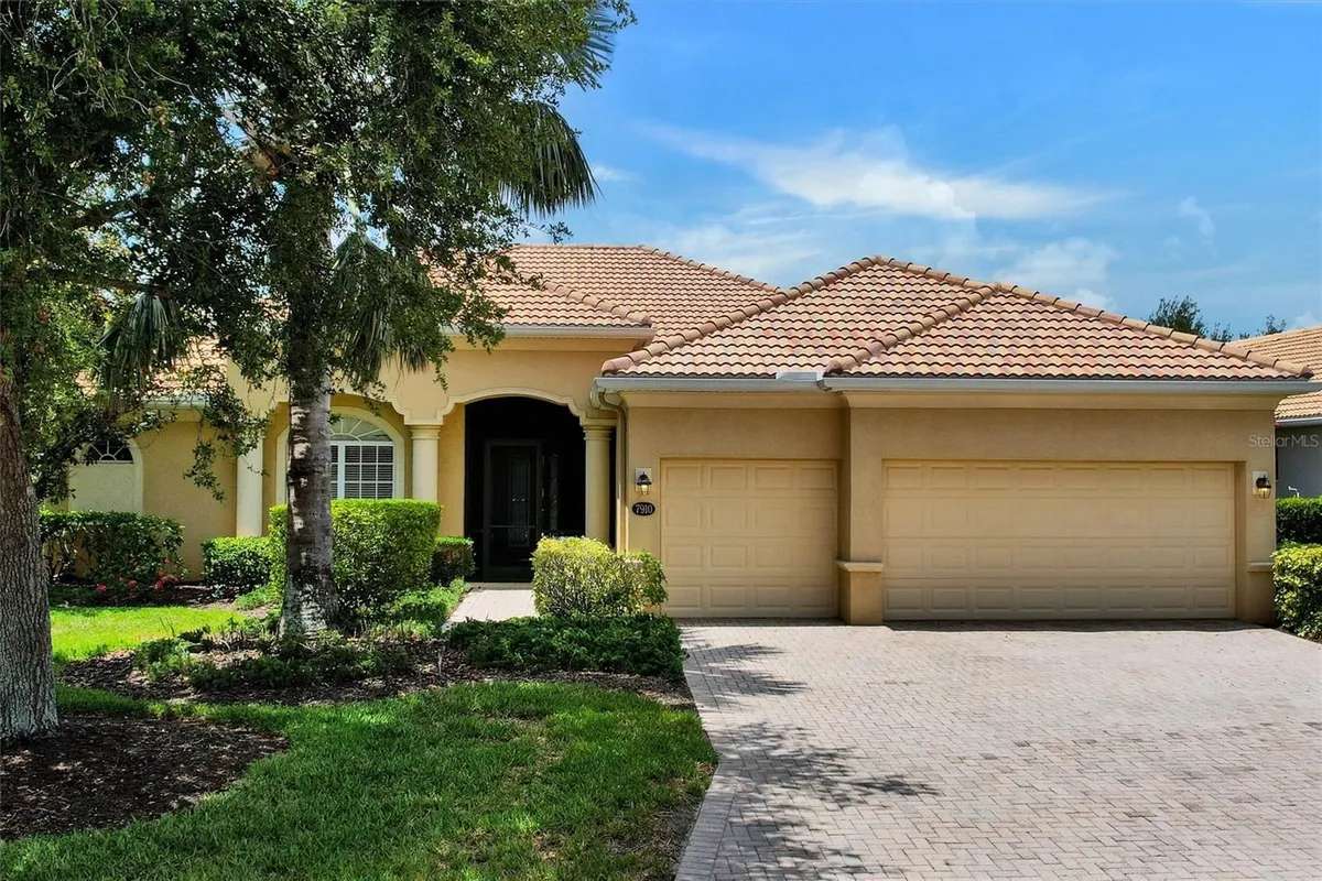 Property Slideshow image 1 of 47 | 7910 river preserve dr, Bradenton, FL, 34212