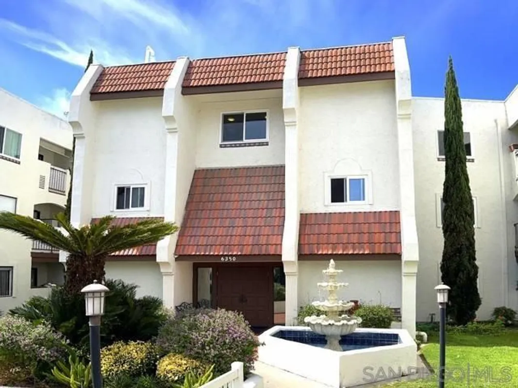 Property Slideshow image 1 of 30 | 6350 genesee ave 316, San Diego, CA, 92122