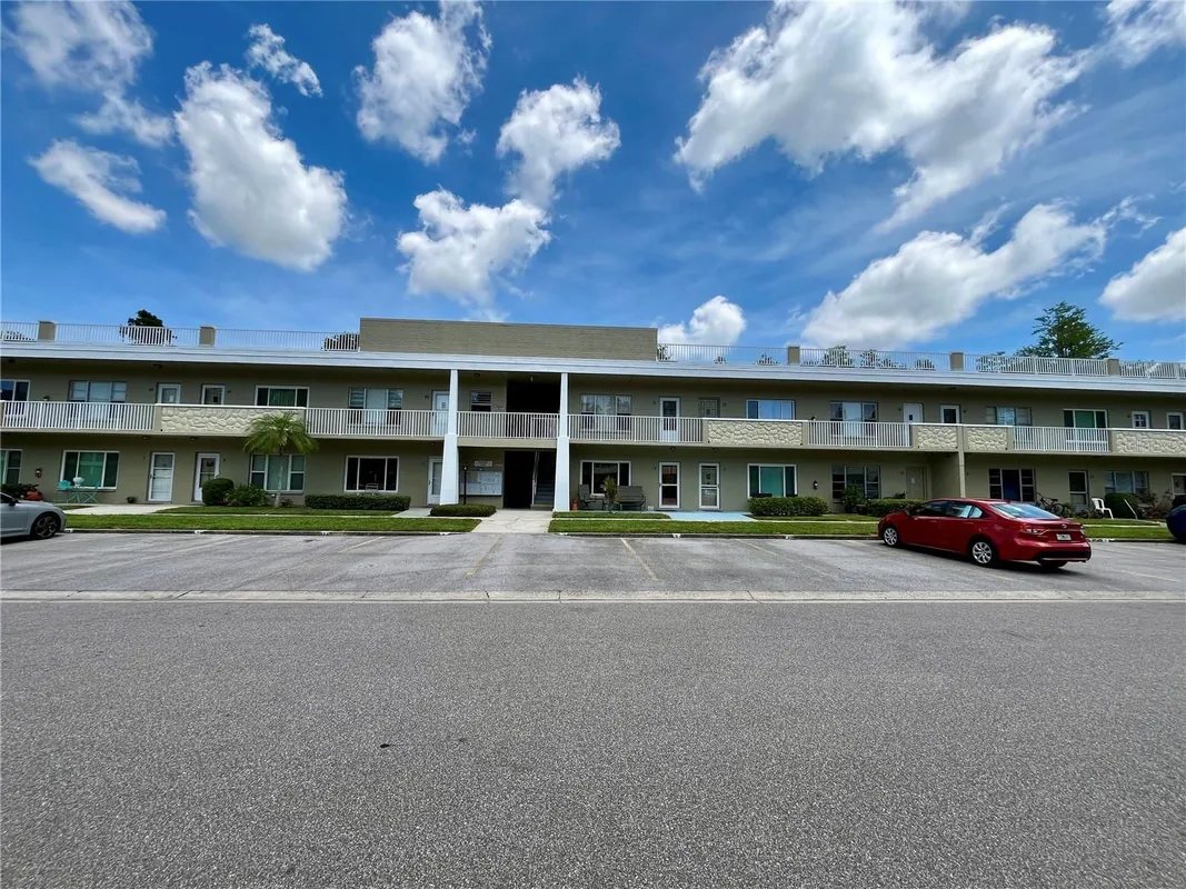 Property Slideshow image 1 of 49 | 2391 sumatran way 17, Clearwater, FL, 33763