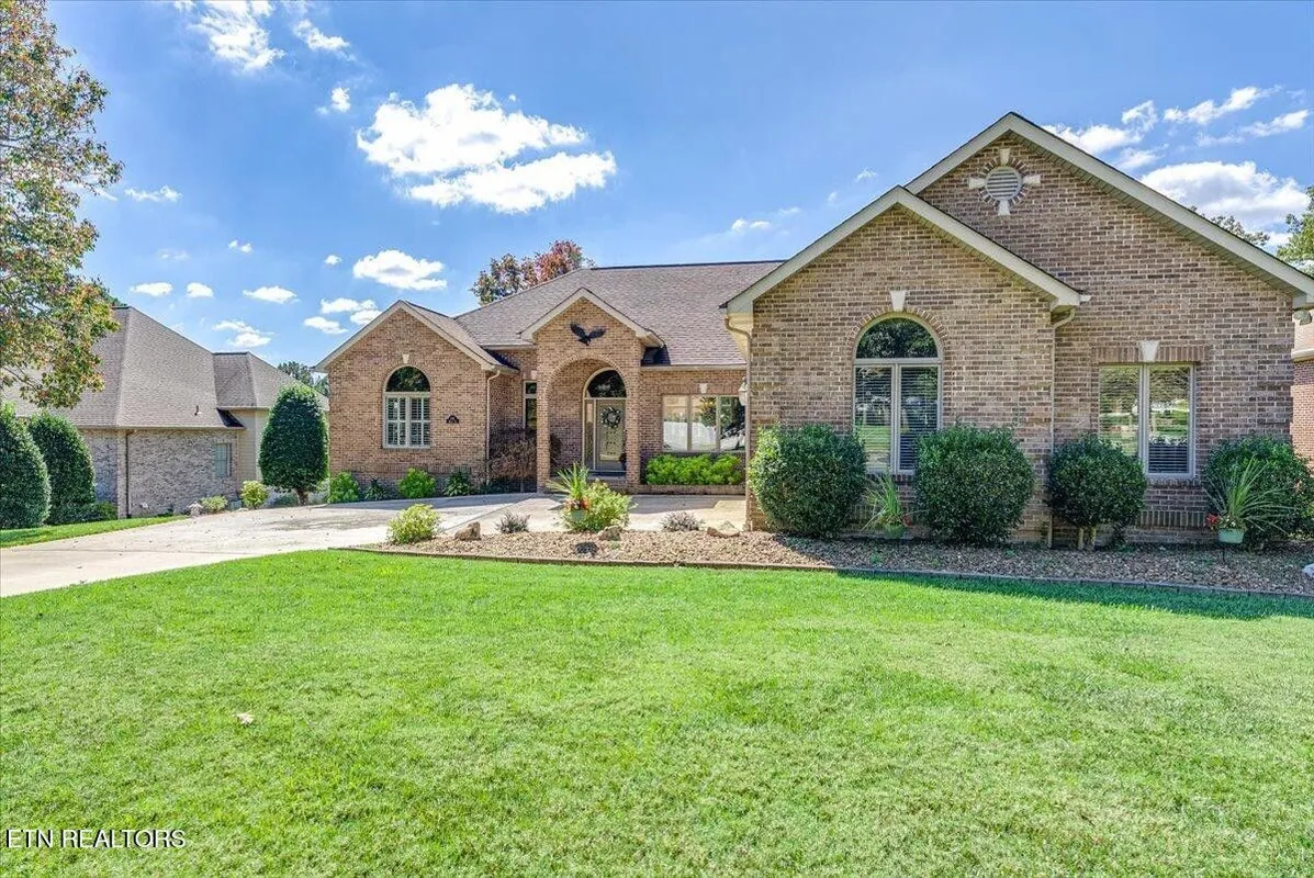 Property Slideshow image 1 of 55 | 108 wewoka way, Loudon, TN, 37774