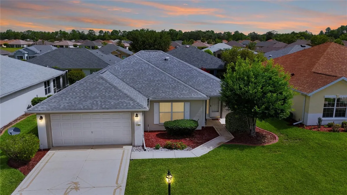 Property Slideshow image 1 of 63 | 11981 se 91st cir, Summerfield, FL, 34491
