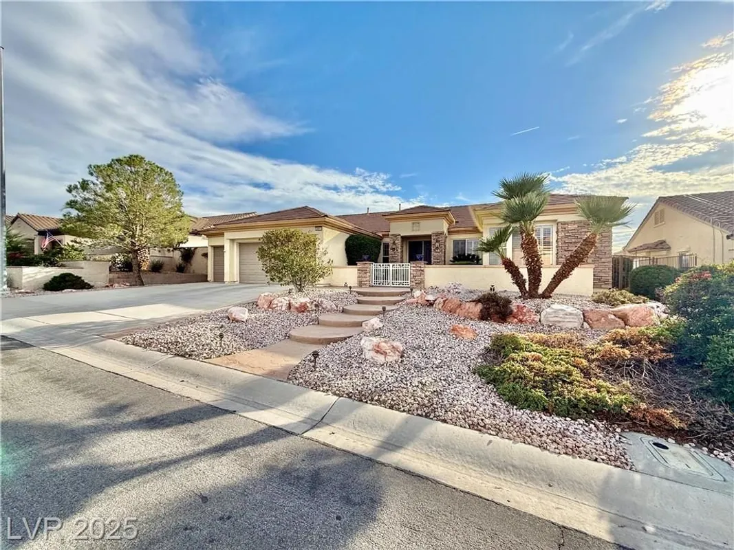 Property Slideshow image 1 of 51 | 2851 scotts valley dr, Henderson, NV, 89052