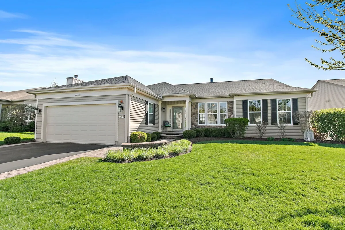 Property Slideshow image 1 of 52 | 12646 carmel ln, Huntley, IL, 60142