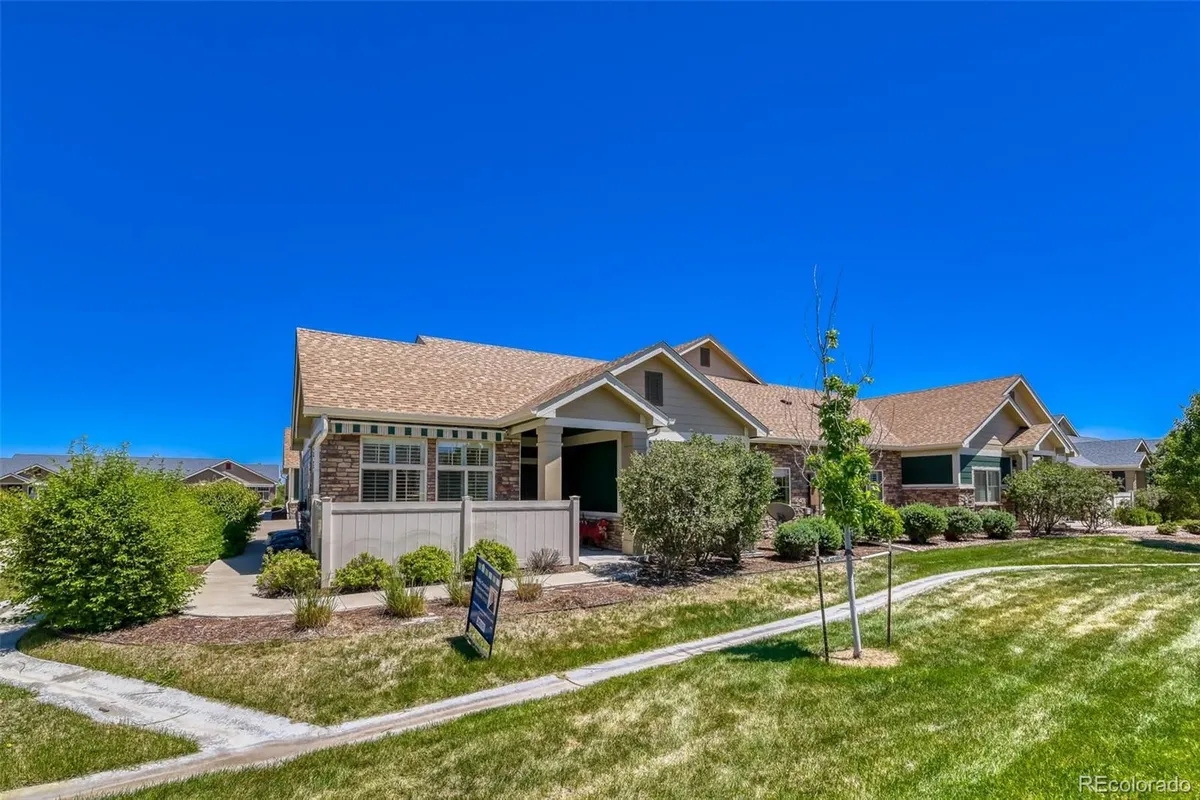 Property Slideshow image 1 of 29 | 12575 madison way, Thornton, CO, 80241