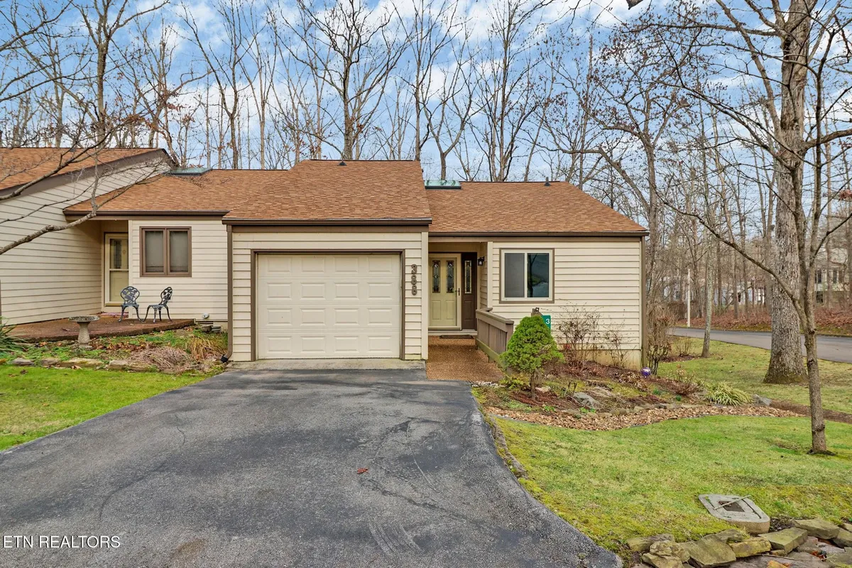 Property Slideshow image 1 of 31 | 388 lake catherine ct, Crossville, TN, 38558