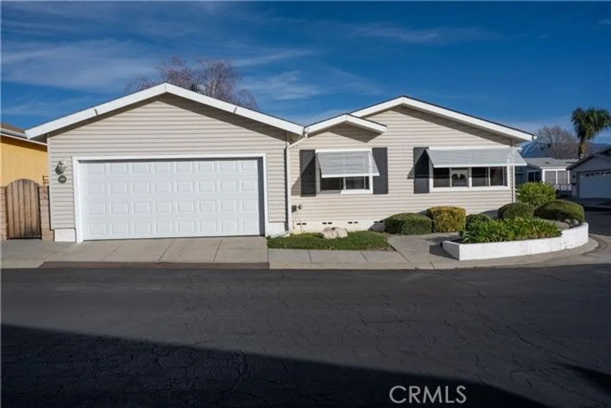 Property Slideshow image 1 of 42 | 3800 w wilson st spc 346, Banning, CA, 92220