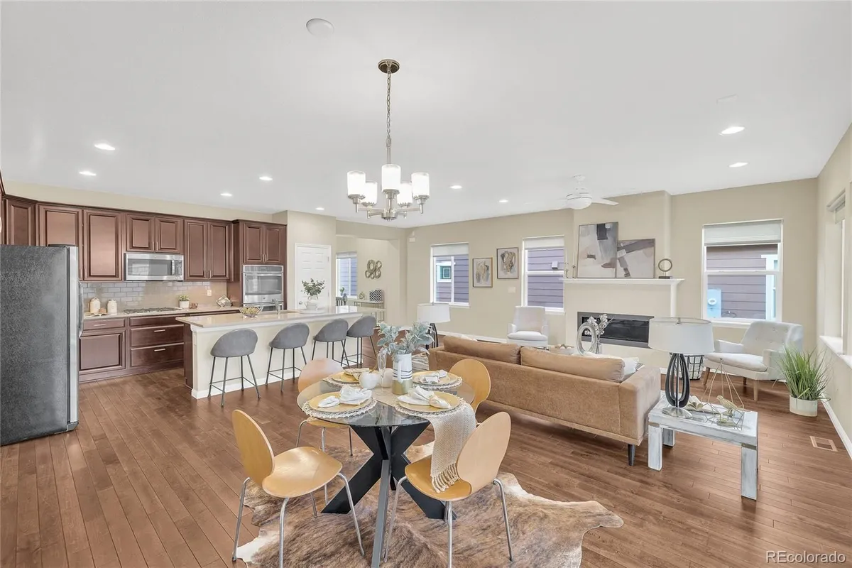 Property Slideshow image 1 of 41 | 12552 meadowlark ln, Broomfield, CO, 80021