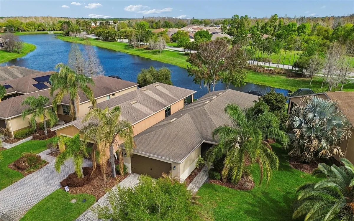 Property Slideshow image 1 of 63 | 555 presido park pl, Poinciana, FL, 34759