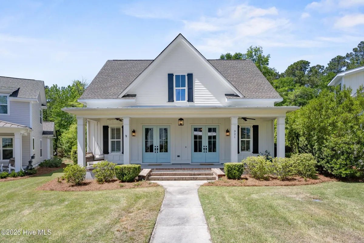 Property Slideshow image 1 of 82 | 321 jenoa dr, Castle Hayne, NC, 28429