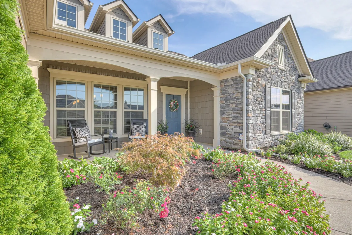 Property Slideshow image 1 of 74 | 2124 loudon hl, Spring Hill, TN, 37174