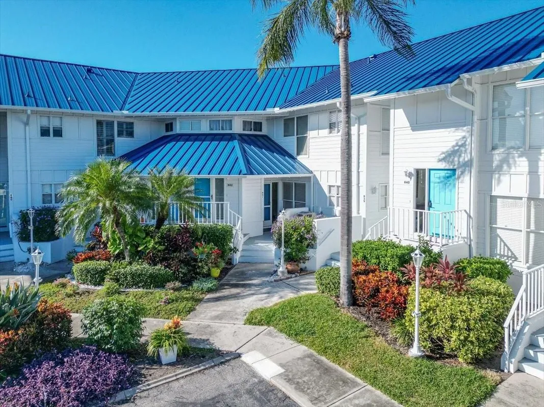 Property Slideshow image 1 of 56 | 841 audubon dr # 841, Bradenton, FL, 34209
