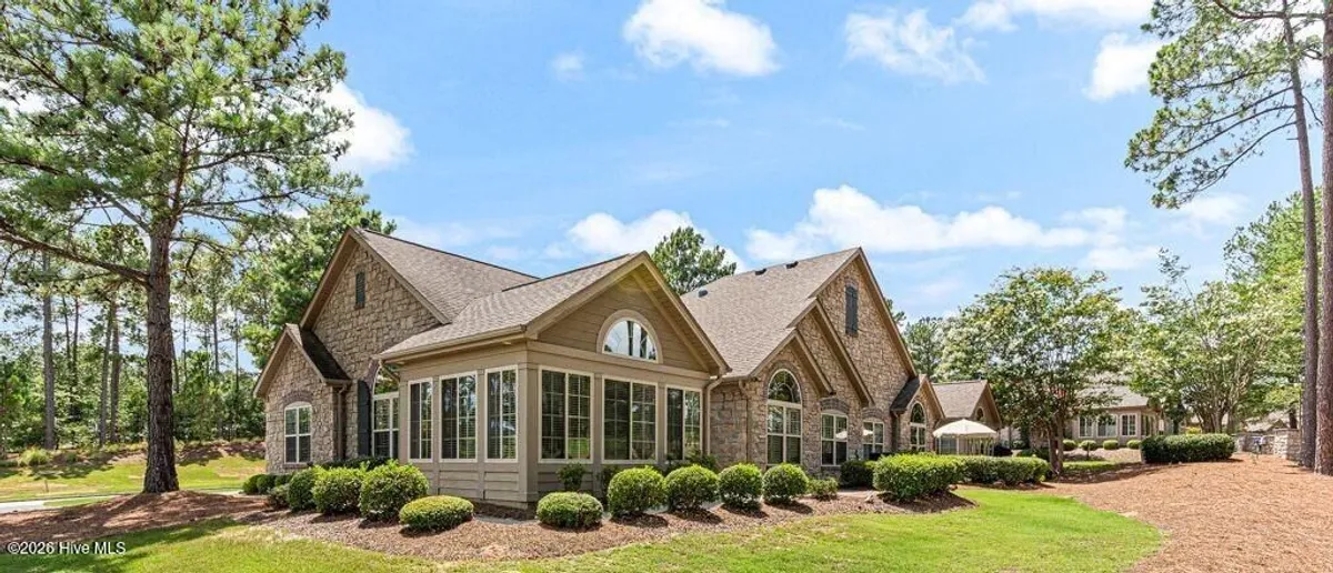 Property Slideshow image 1 of 54 | 103 e chelsea ct, Southern Pines, NC, 28387