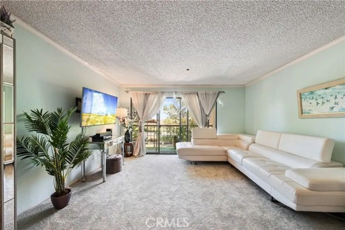Property Slideshow image 1 of 22 | 13601 del monte dr 73, Seal Beach, CA, 90740