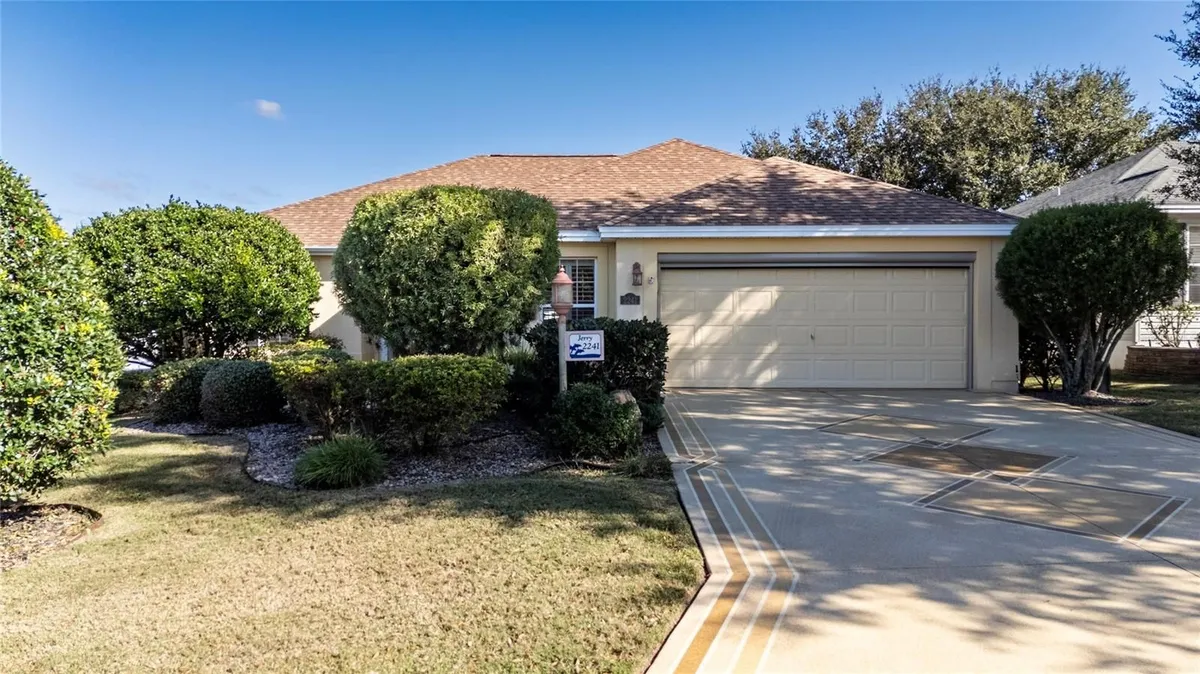 Property Slideshow image 1 of 50 | 2241 hackney way, The Villages, FL, 32162
