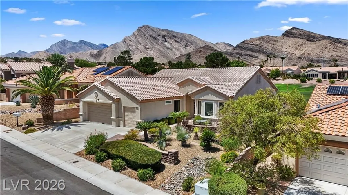 Property Slideshow image 1 of 63 | 10404 back plains dr, Las Vegas, NV, 89134