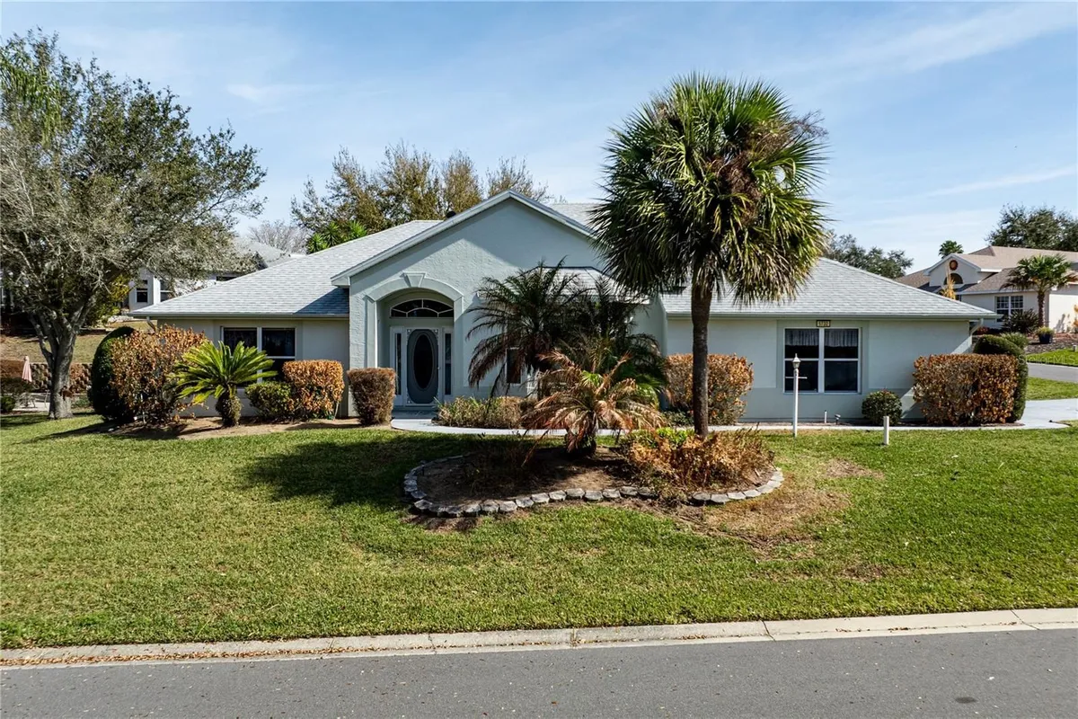 Property Slideshow image 1 of 48 | 5732 freeport dr, Tavares, FL, 32778