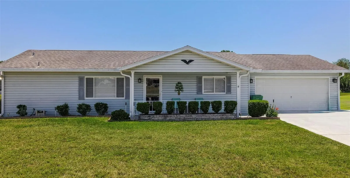 Property Slideshow image 1 of 49 | 10462 se 177th pl, Summerfield, FL, 34491