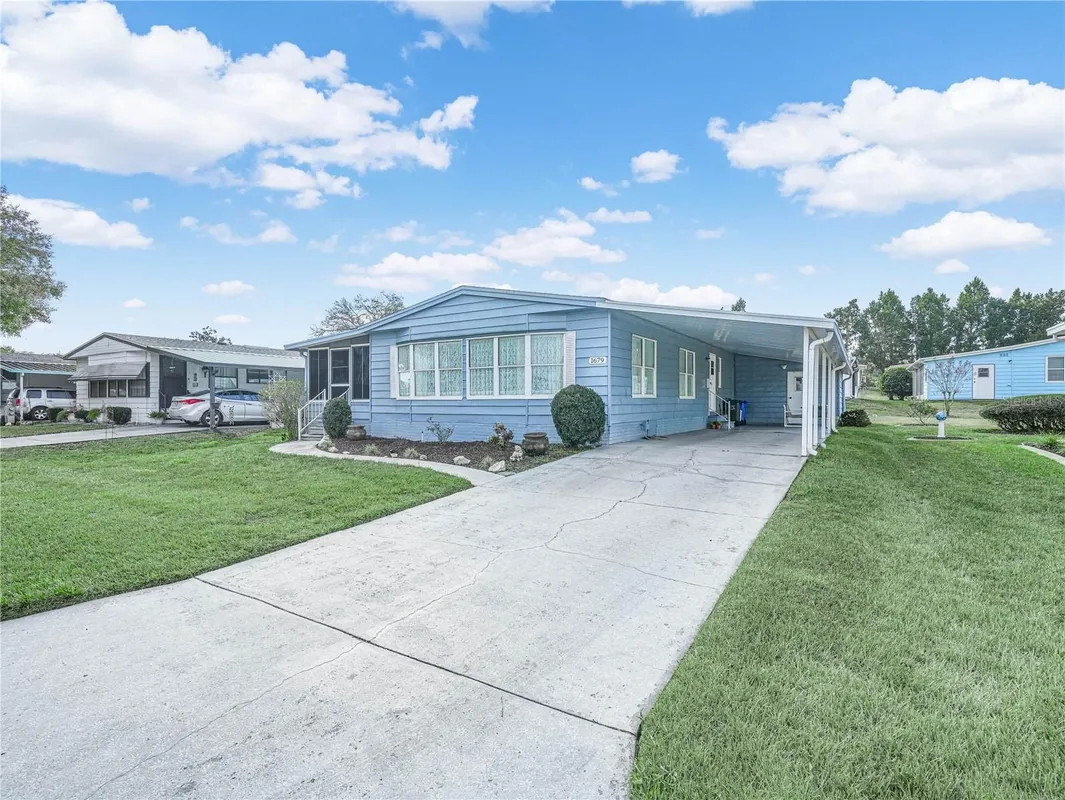 Property Slideshow image 1 of 24 | 1679 foxway dr, Lakeland, FL, 33810