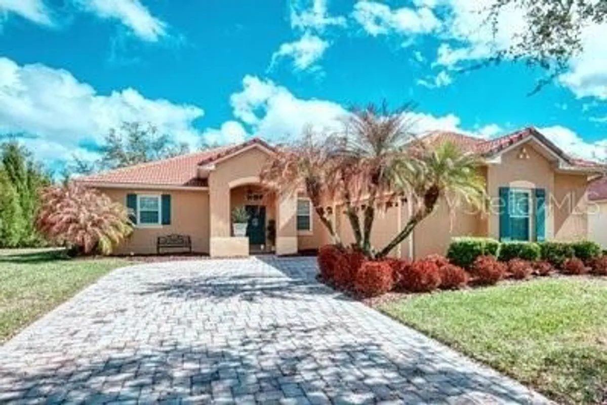 Property Slideshow image 1 of 41 | 93 oak leaf dr, Poinciana, FL, 34759