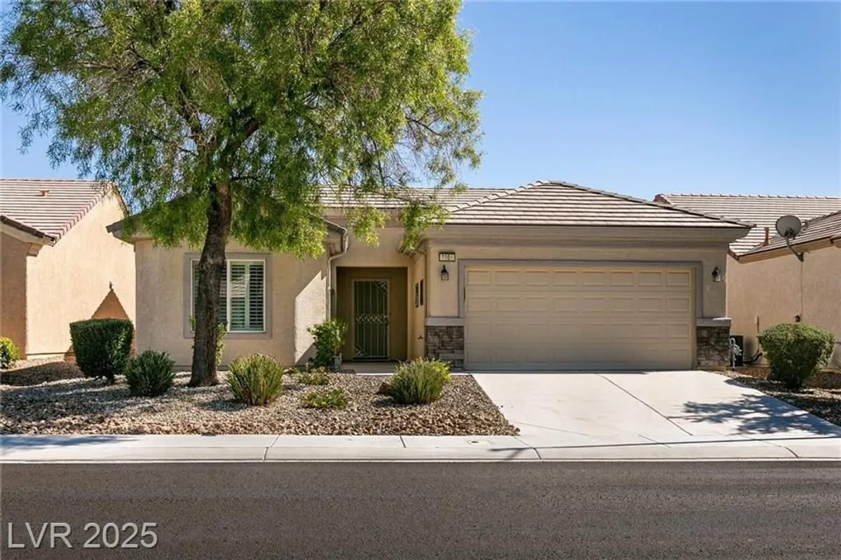 Property Slideshow image 1 of 58 | 7804 island rail dr, North Las Vegas, NV, 89084