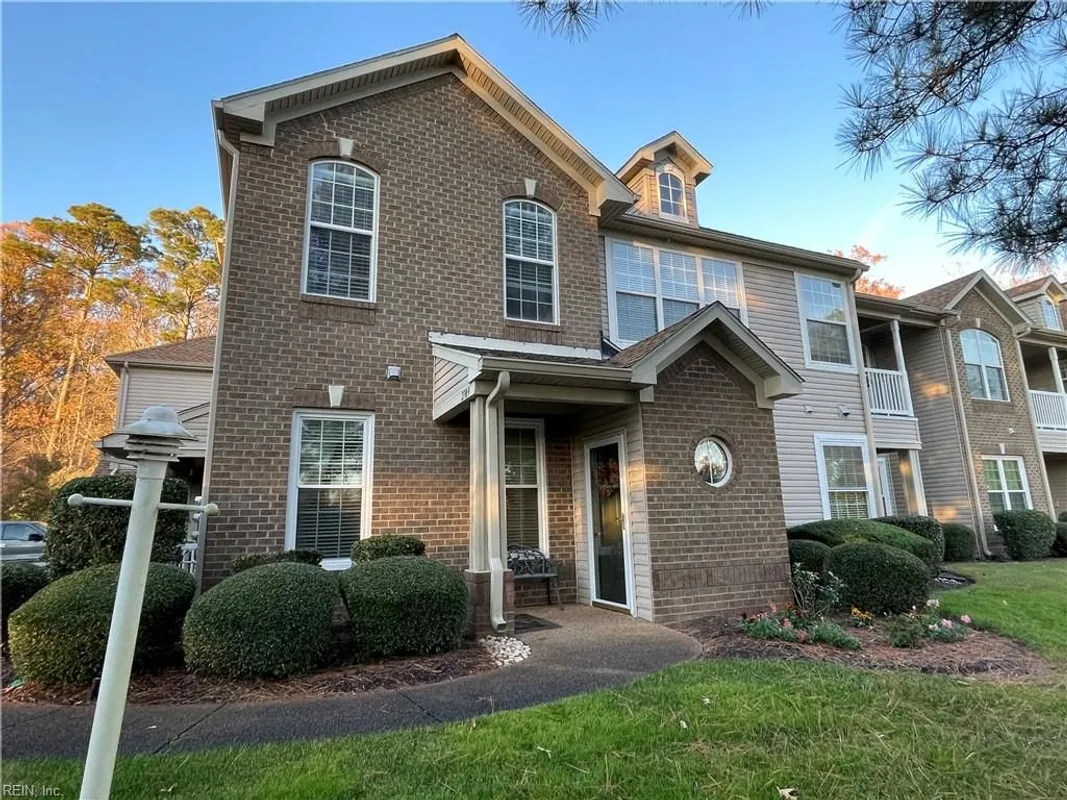 Property Slideshow image 1 of 25 | 2709 browning dr, Virginia Beach, VA, 23456