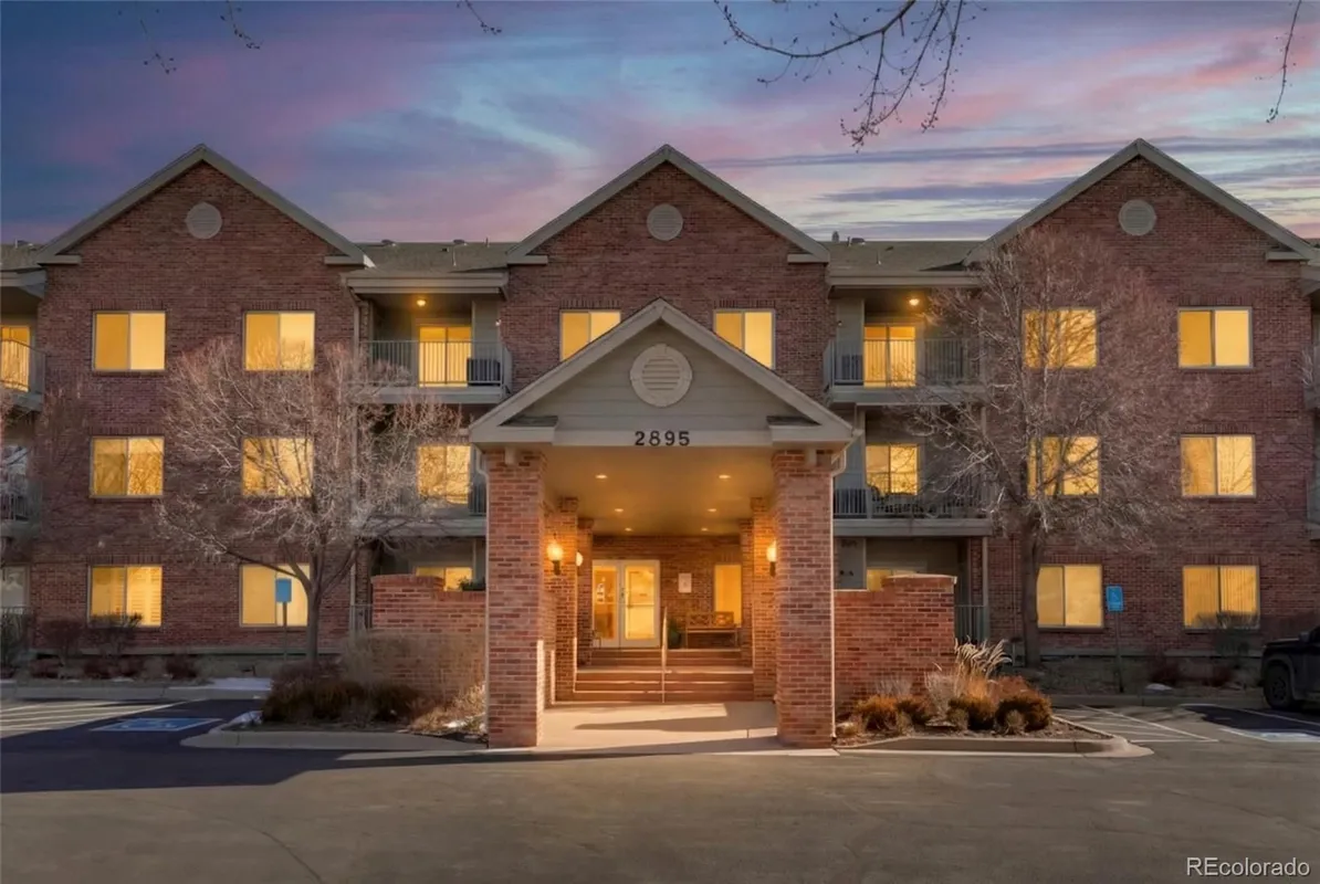 Property Slideshow image 1 of 39 | 2895 w riverwalk cir 201, Littleton, CO, 80123