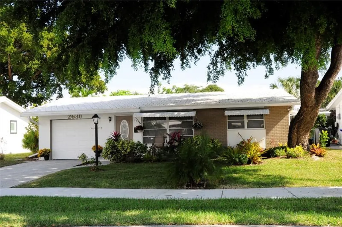 Property Slideshow image 1 of 31 | 2630 e golf blvd, Pompano Beach, FL, 33064