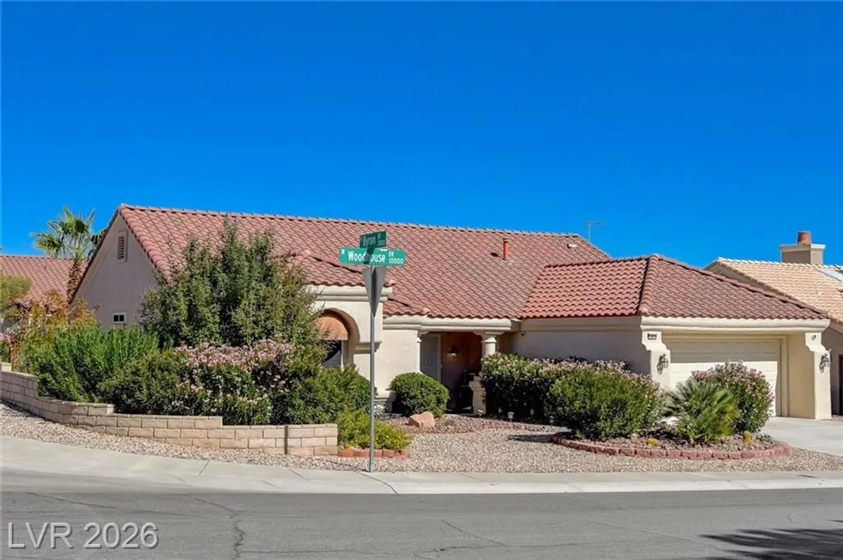 Property Slideshow image 1 of 47 | 10044 woodhouse dr, Las Vegas, NV, 89134