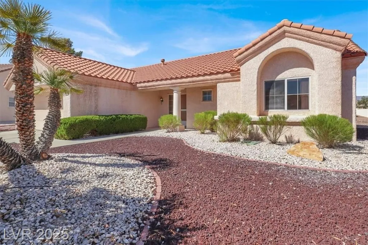 Property Slideshow image 1 of 43 | 3109 goodnews ct, Las Vegas, NV, 89134