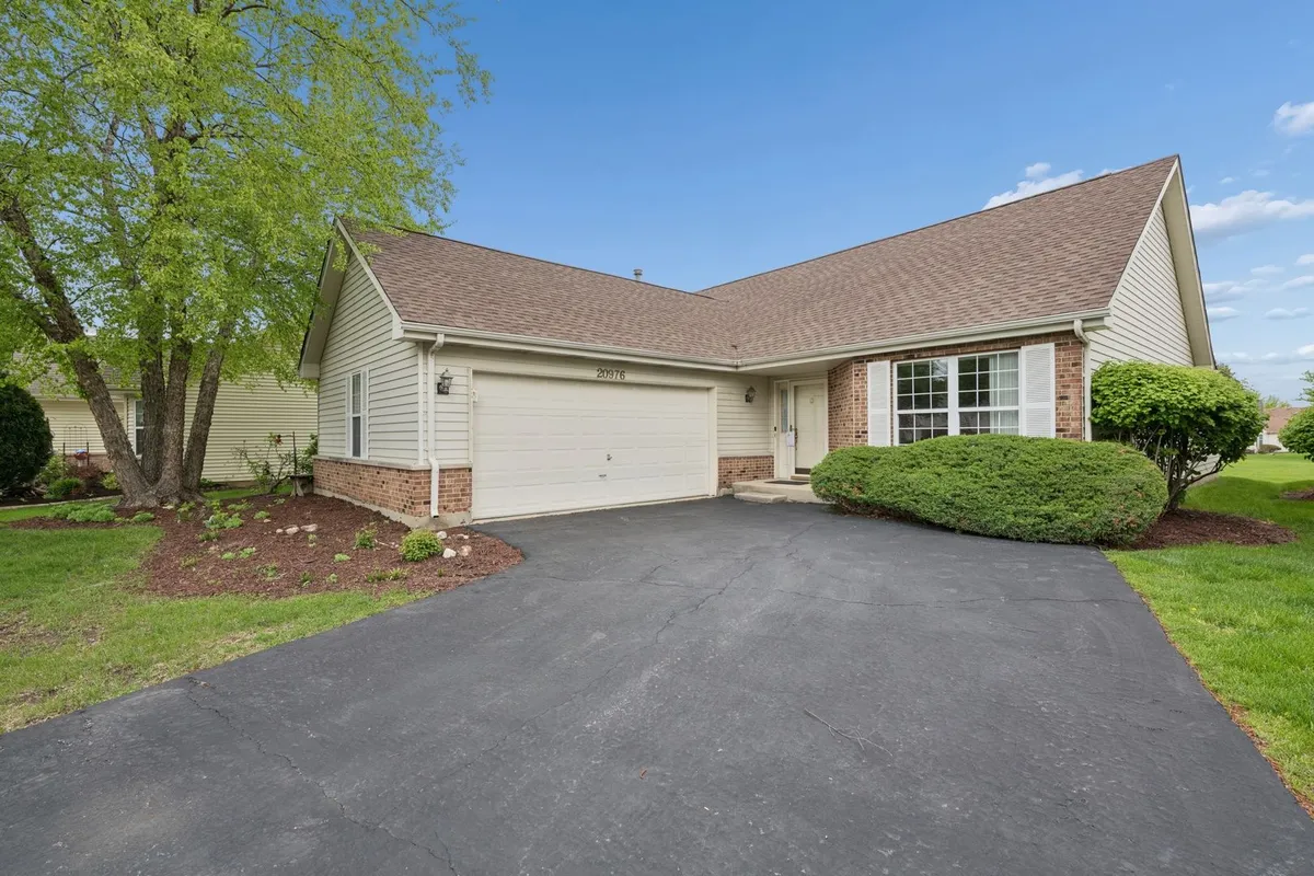 Property Slideshow image 1 of 21 | 20976 s olive st, Plainfield, IL, 60544