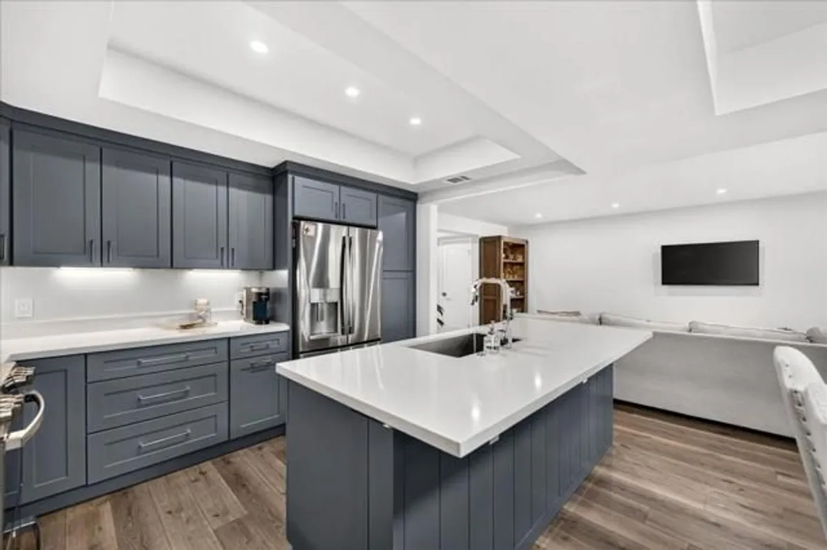 Property Slideshow image 1 of 21 | 5155 cribari knls, San Jose, CA, 95135