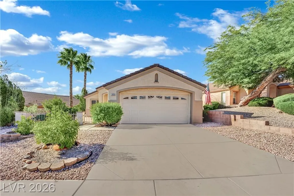 Property Slideshow image 1 of 32 | 2039 poppywood ave, Henderson, NV, 89012