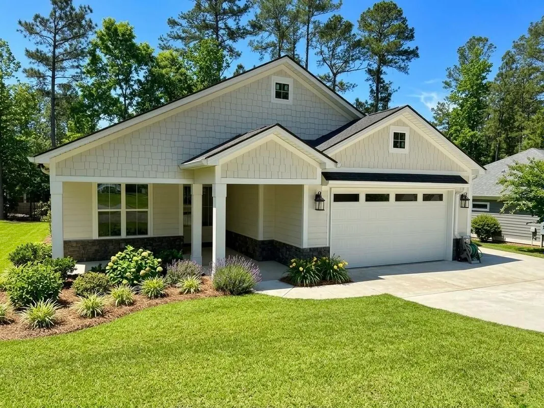 Property Slideshow image 1 of 11 | 308 clipper trce, Mccormick, SC, 29835