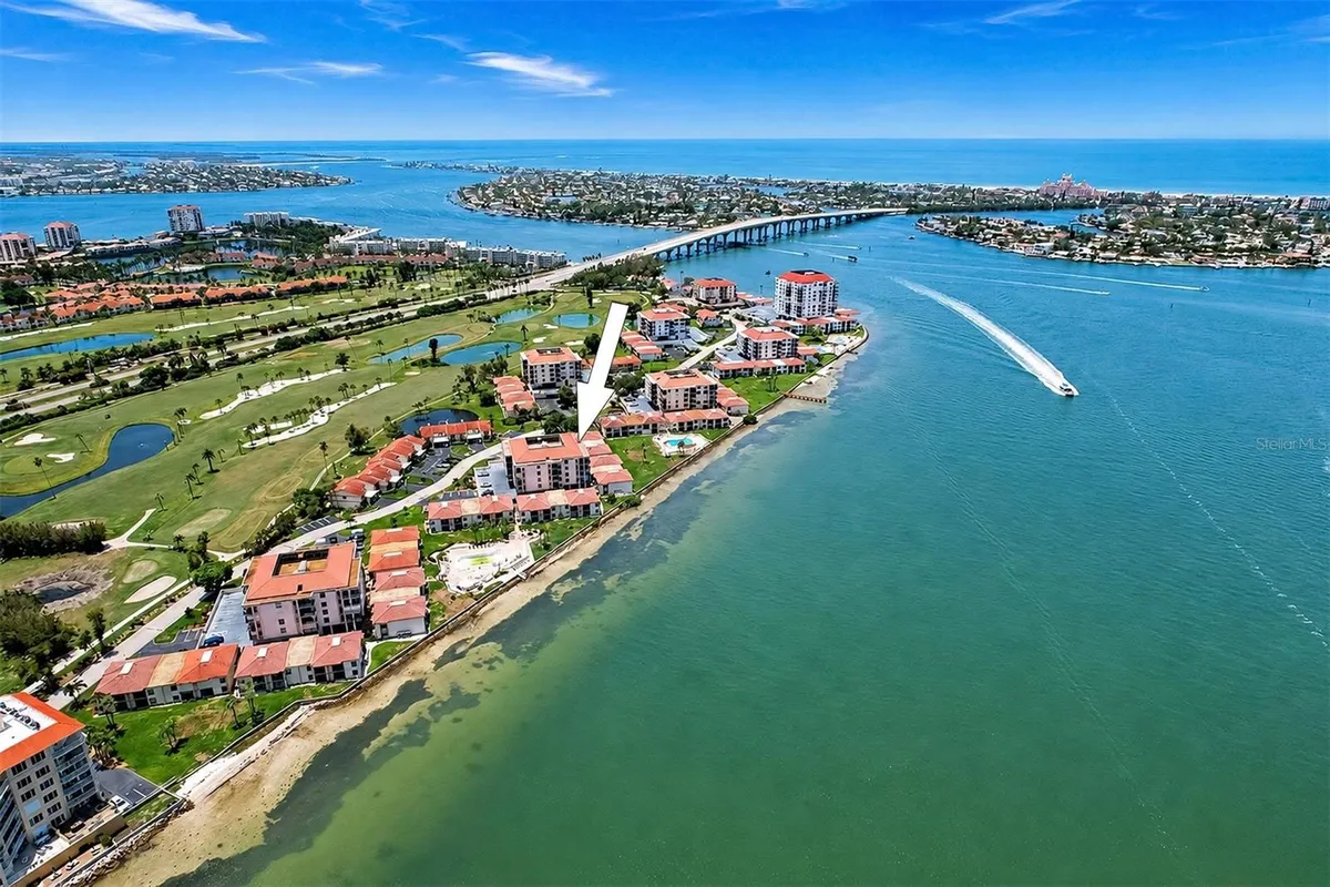 Property Slideshow image 1 of 39 | 6145 sun blvd 306, St Petersburg, FL, 33715