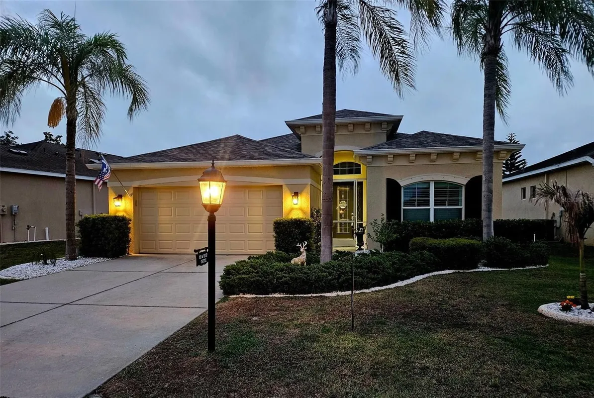 Property Slideshow image 1 of 37 | 1649 emerald dunes dr, Sun City Center, FL, 33573