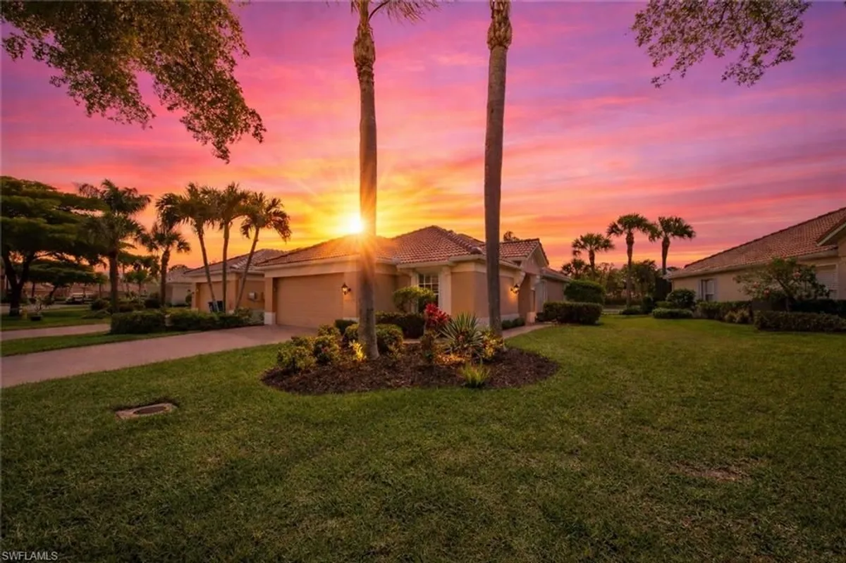 Property Slideshow image 1 of 44 | 11020 iron horse way, Fort Myers, FL, 33913