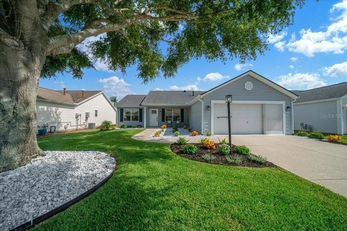 Property Slideshow image 1 of 87 | 3048 glenwood pl, The Villages, FL, 32162
